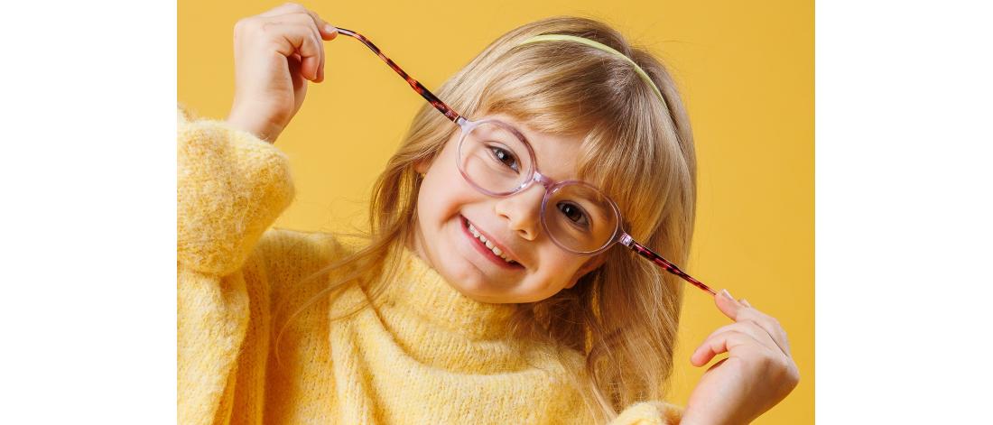 MELIGABI Óptica - Monturas infantiles con bisagras flex 180° | Octika